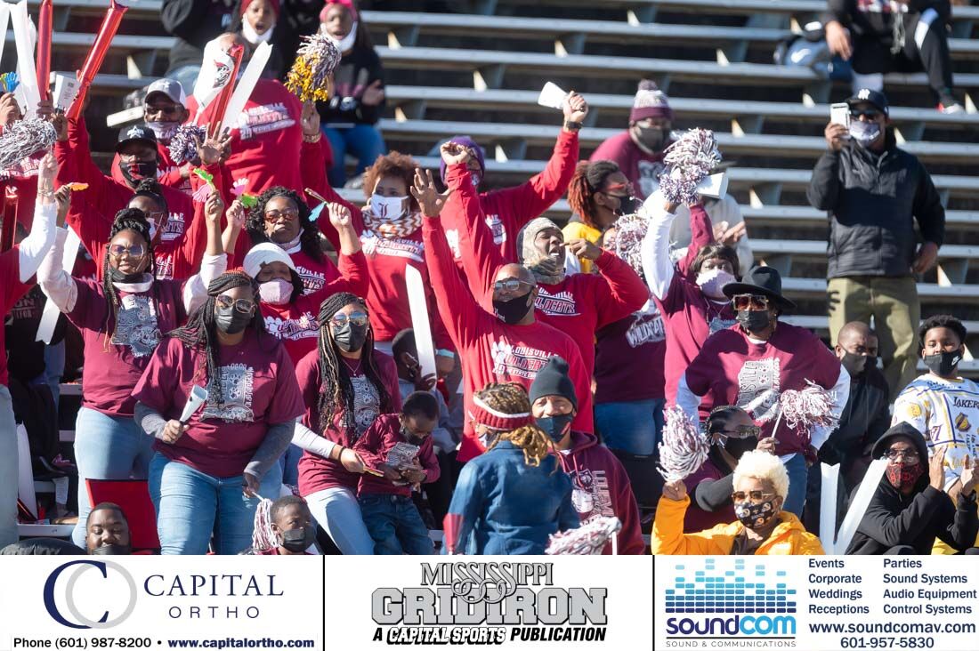 Louisville vs Poplarville, 4A Title Game 02.JPG